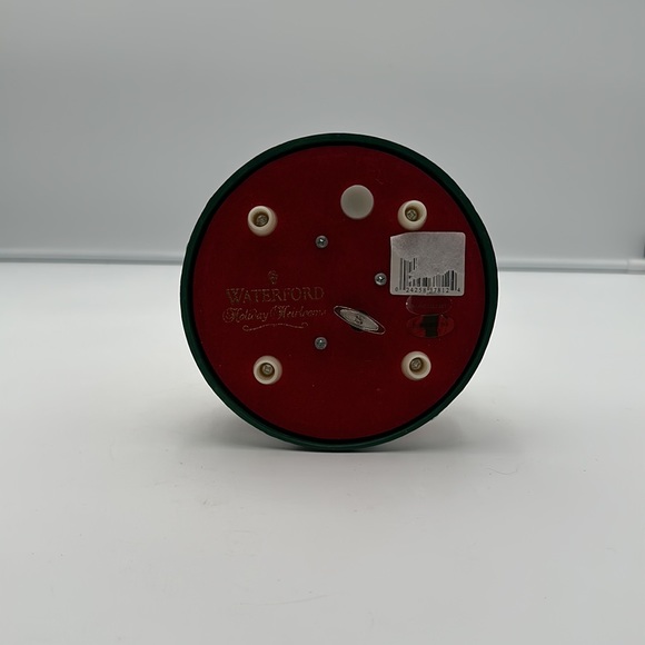 Limited Edition Waterford Musical Rotating Snow Globe playing Brahms Lullaby - Picture 6 of 17